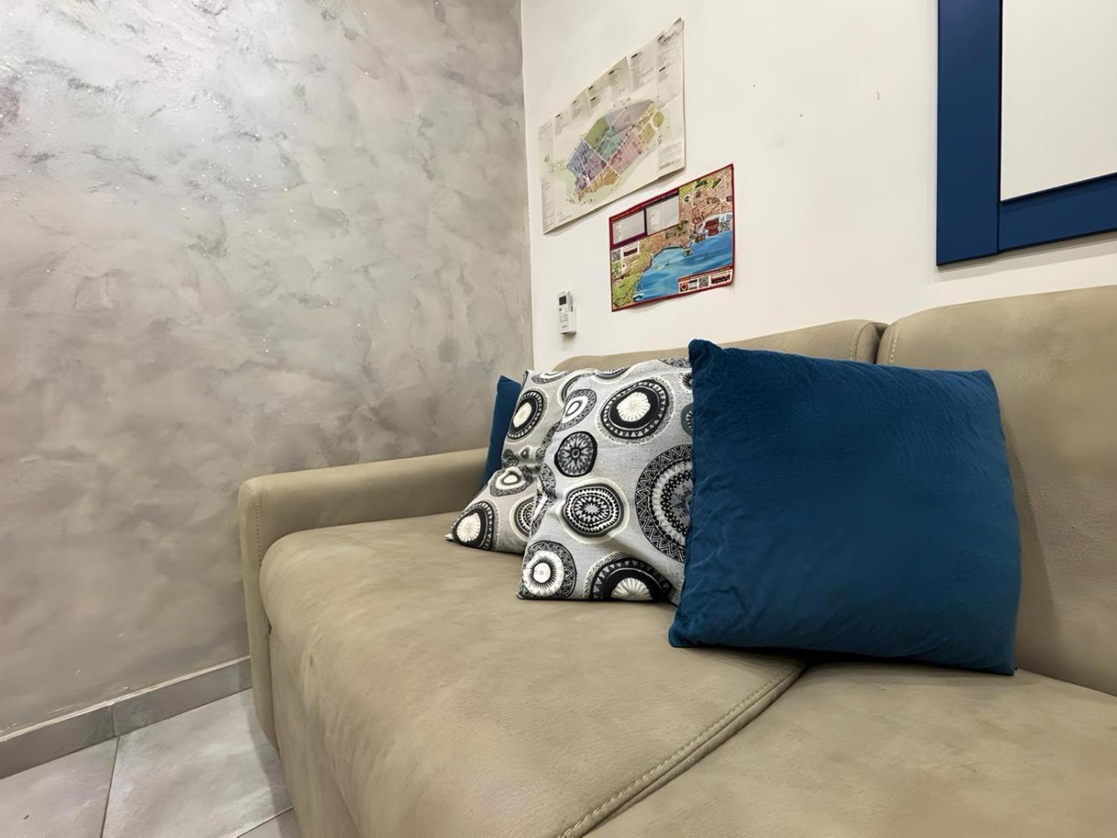 Marta'S Apartment نابولي المظهر الخارجي الصورة